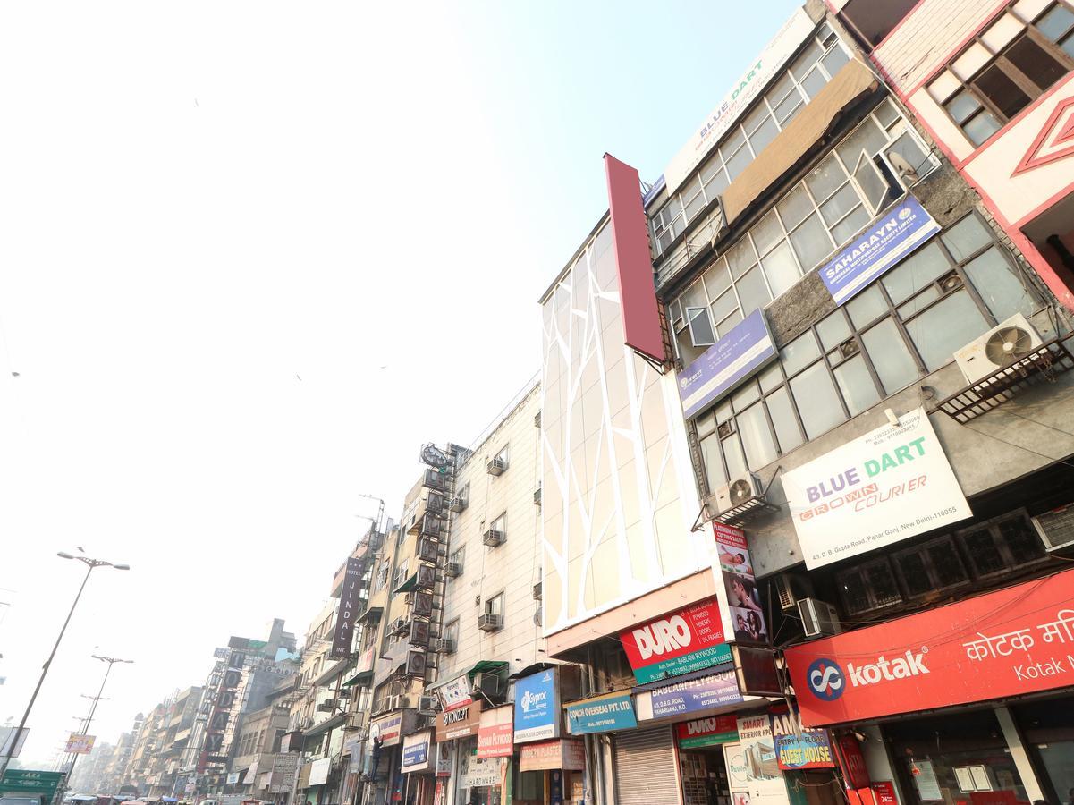 Oyo 11593 Hotel Aman Guest House Nuova Delhi Esterno foto