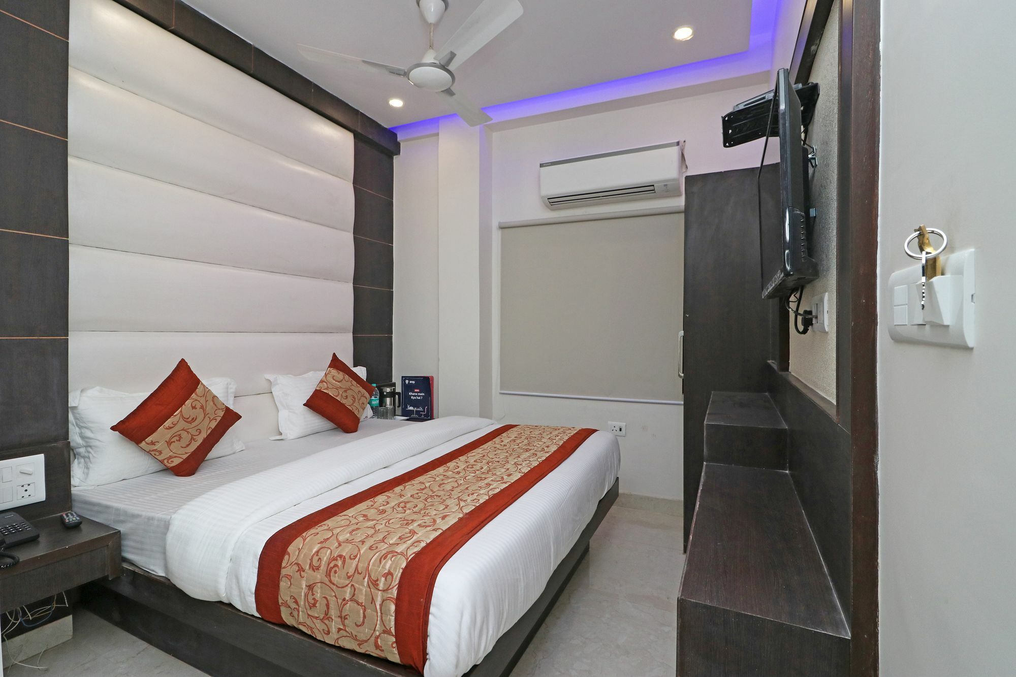 Oyo 11593 Hotel Aman Guest House Nuova Delhi Esterno foto