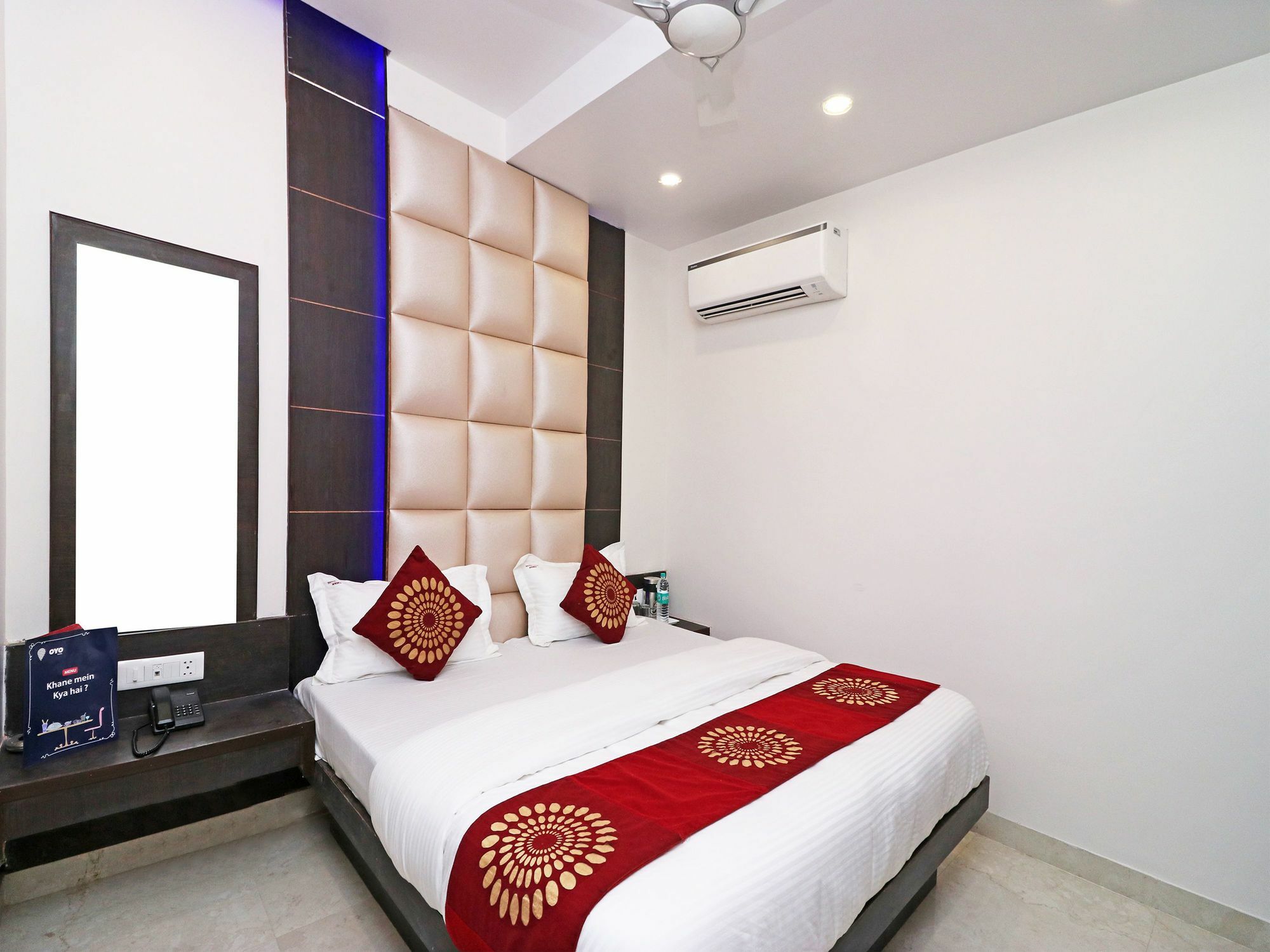 Oyo 11593 Hotel Aman Guest House Nuova Delhi Esterno foto