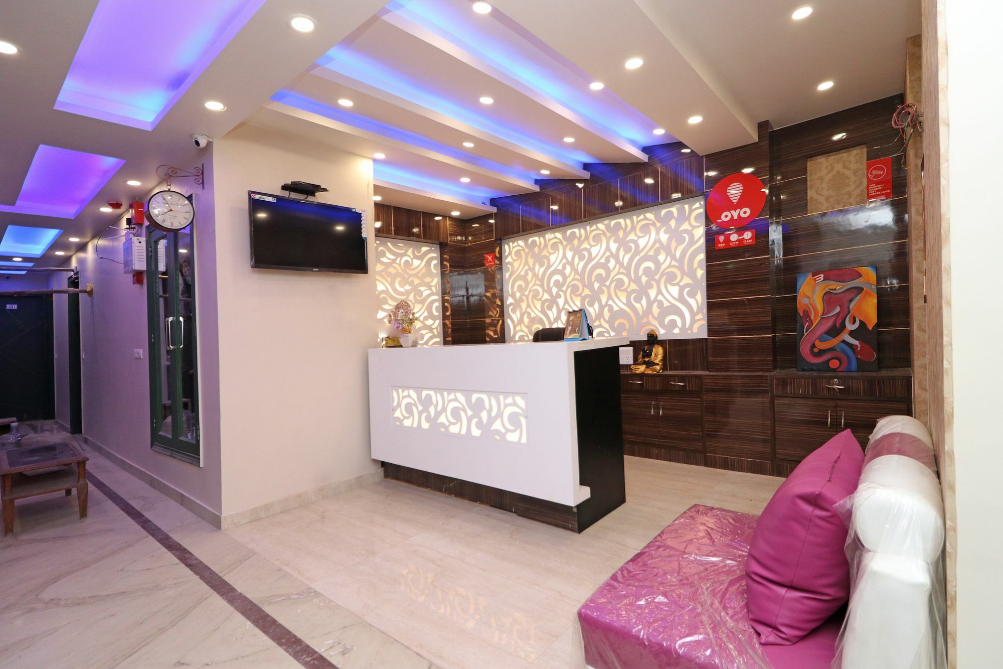 Oyo 11593 Hotel Aman Guest House Nuova Delhi Esterno foto
